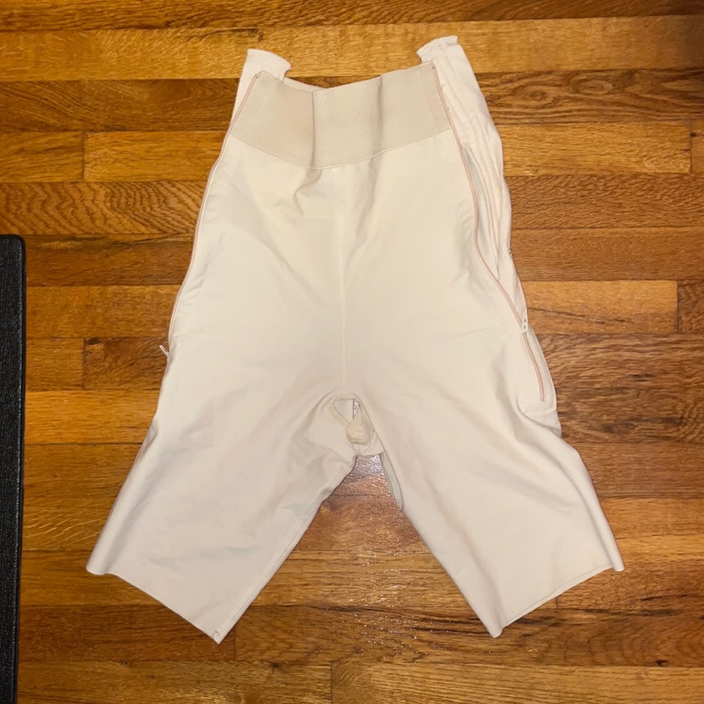Marena lightly used faja